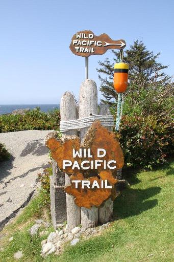 Wild Pacific Trail head sign